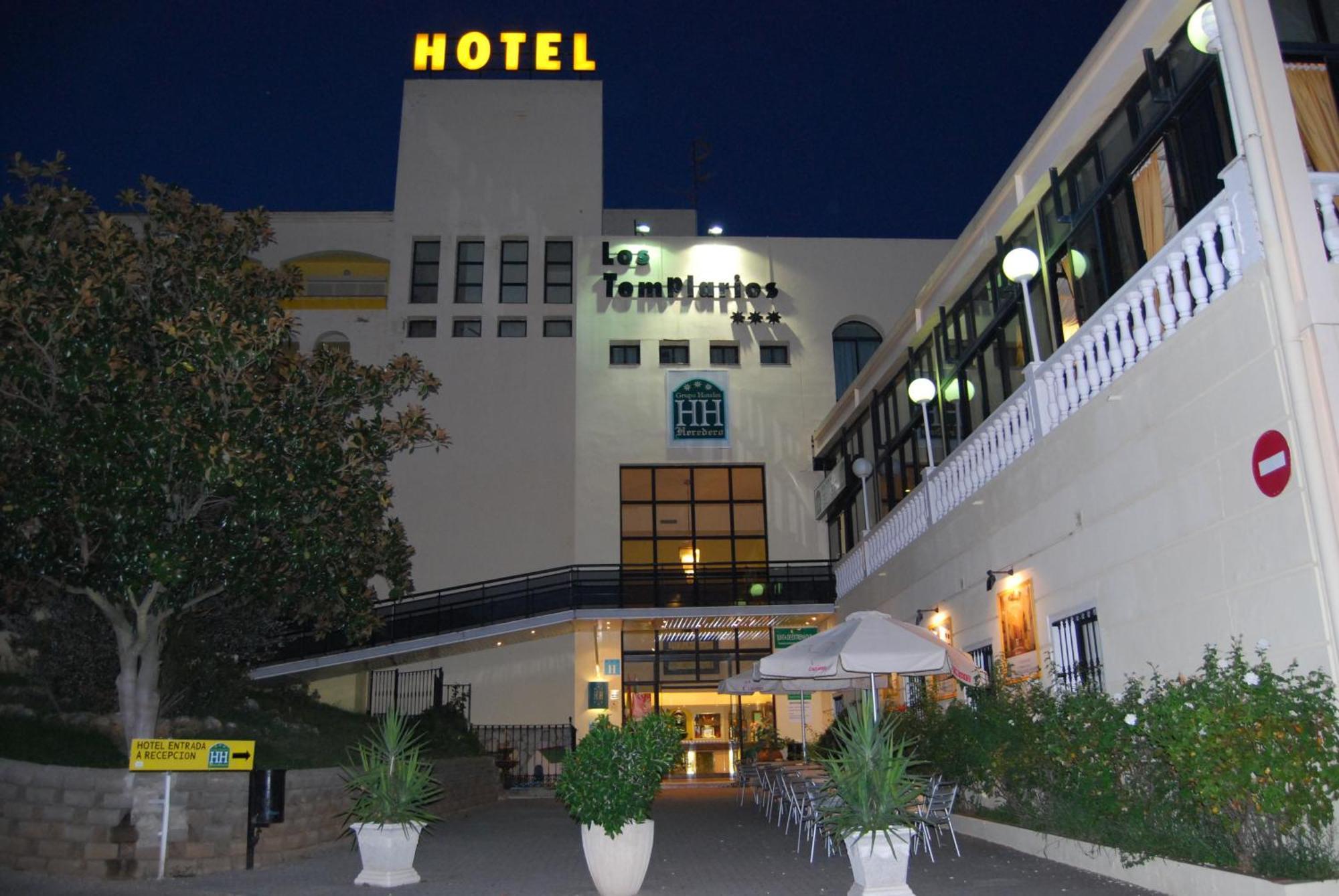 Hotel Los Templarios Jerez De Los Caballeros Ngoại thất bức ảnh